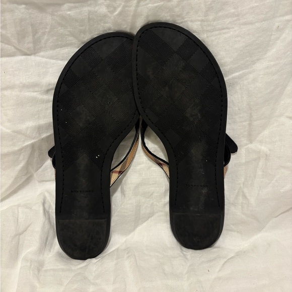 Burberry house check flip flops women’s size EU 38 / US 8 - Picture 5 of 7